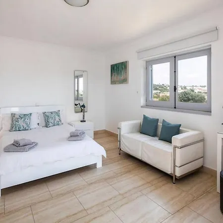 بيت للعطل Vila For 12 Persons Private Pool, Beach جويا